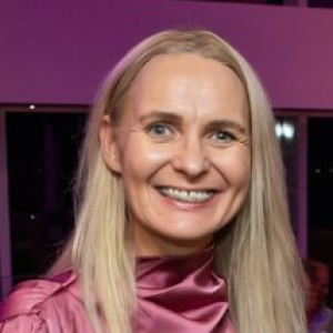 Bella Freeman Bella Freeman